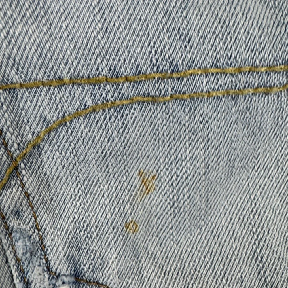 Hollister Mens Jeans Size 36x32 Light Wash Distressed Denim Epic Flex button fly - Picture 6 of 6